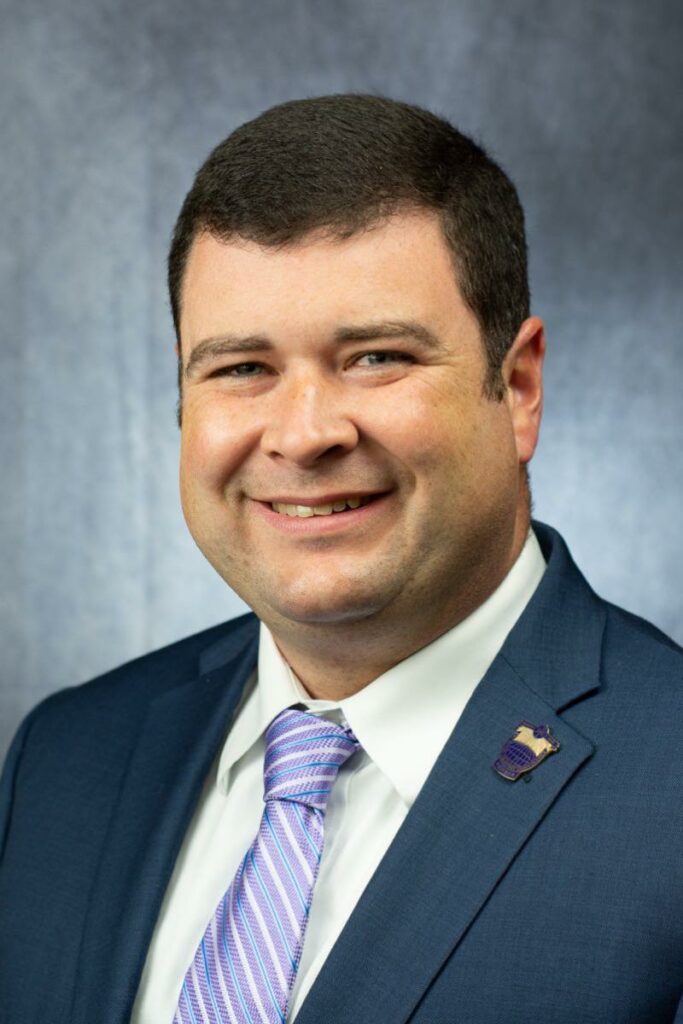 Scott Wright awarded CCCE Calvary Cemetery